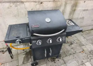 Plynový gril