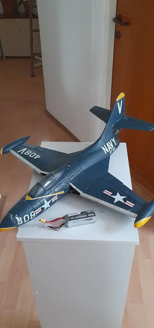 Rc stíhačka Panther F9F