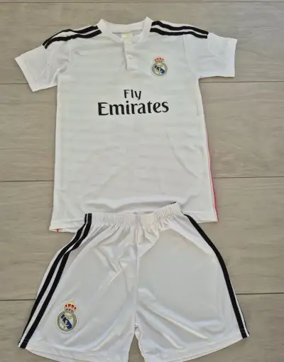 dres futbalový