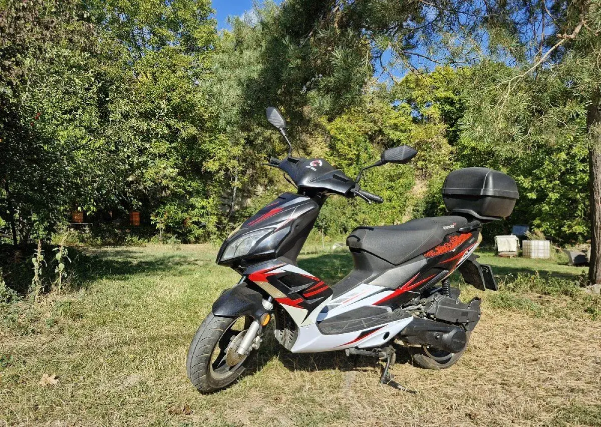 ADAMOTO 125