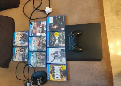 PlayStation 4 Slim 1TB + nabíjacia stanica + 8 hier