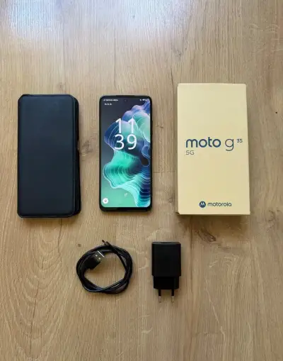 Motorola Moto G35 5G 256GB Midnight Black Polnočná Čierna