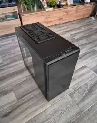 Case Fractal Design Define R4
