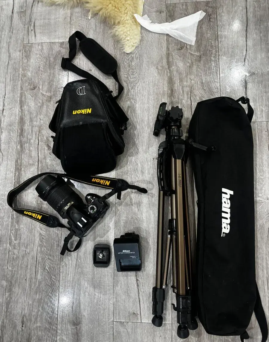 Nikon D3200 + objektív