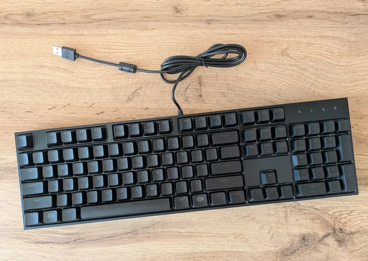 Herná mem-chanical klávesnica s RGB podsvietením