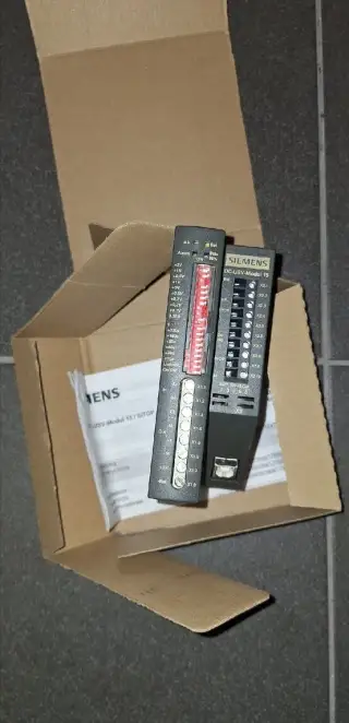Siemens SITOP DC UPS Modul 15A / 24V DC s USB