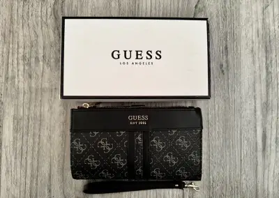 Penazenka GUESS originál