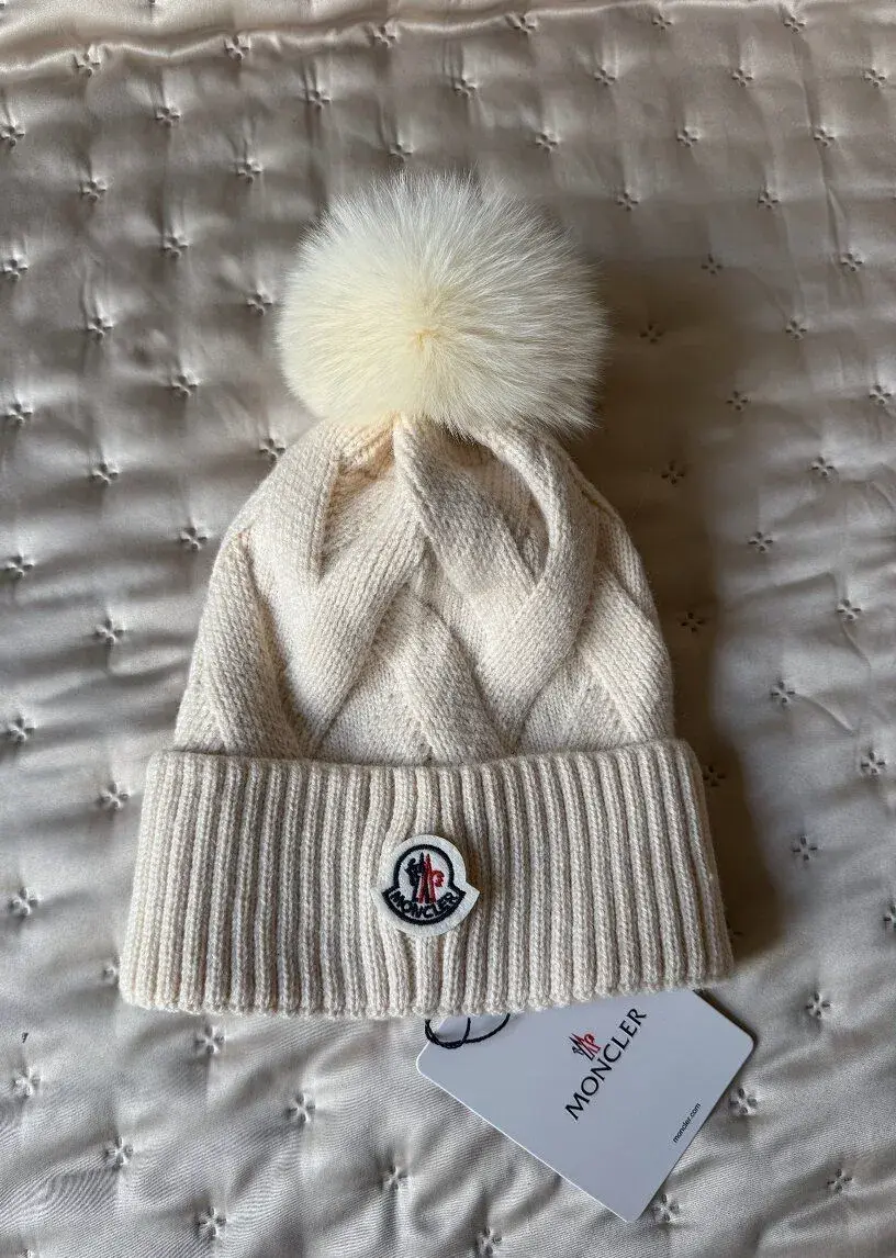 Moncler dámska čiapka