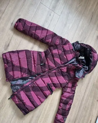 nová bordovo-čierna zimná bunda Desigual veľ. 38