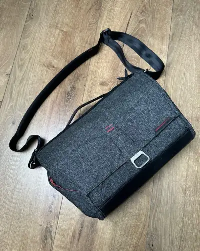 Peak Design brašňa 15” Rezervovane