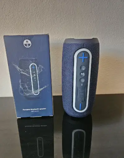 BLUETOOTH Speaker 360° sound