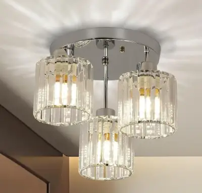 Moderný luster (3x E27, chrómová kaskáda)