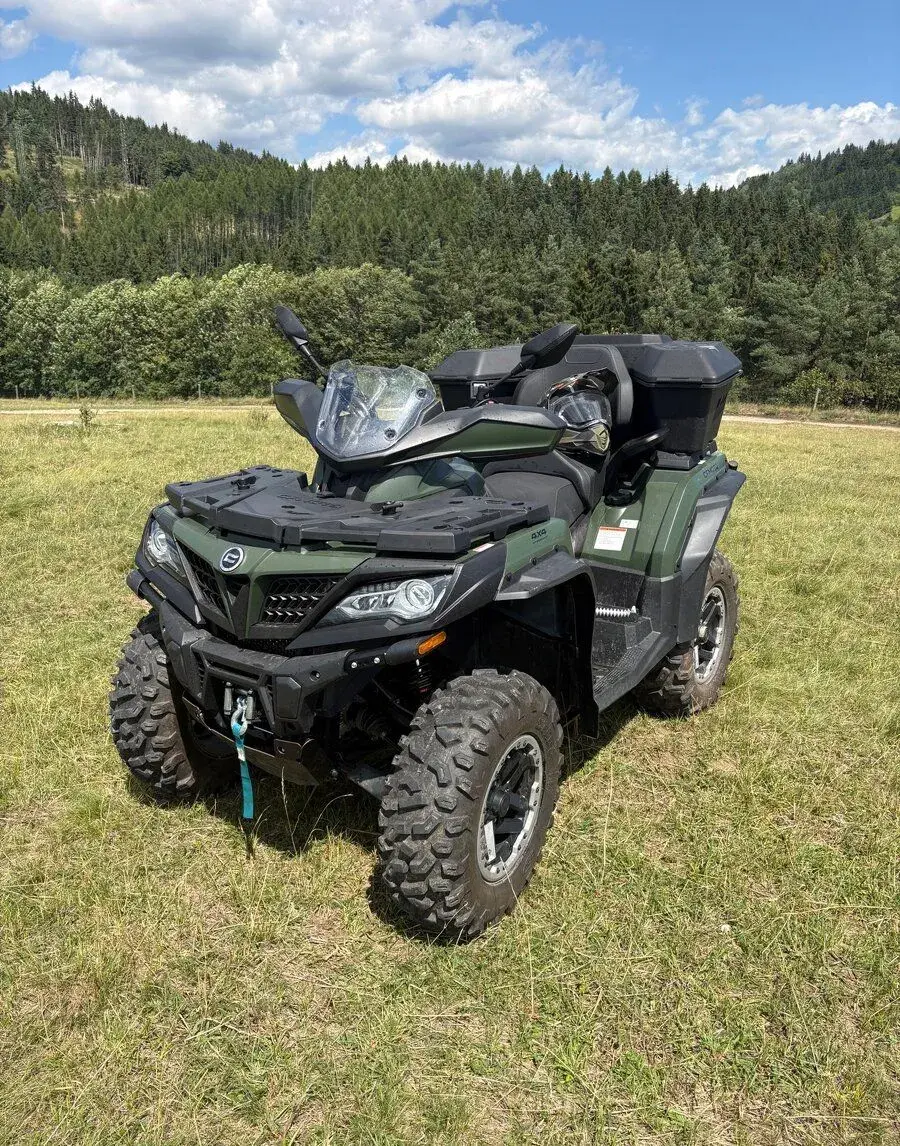 CF moto overland 1000 rezervovane