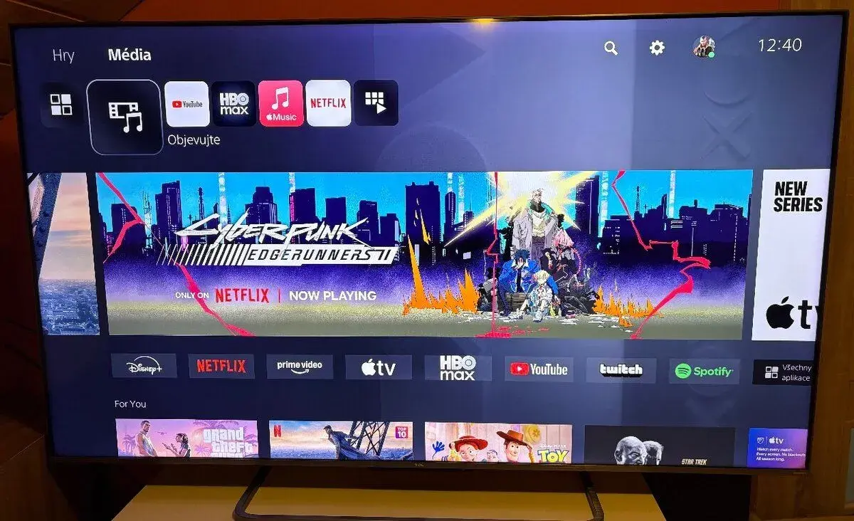 TCL 65C728