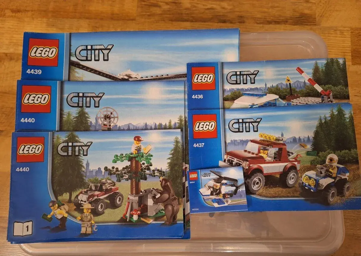 LEGO CITY policajti
