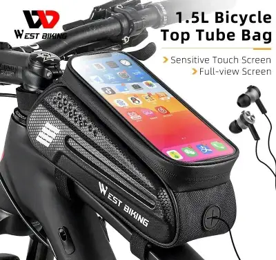 Cyklistické taštičky. A taška na kolobežku.