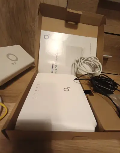 O2 5G Internet vzduchom – router + vonkajšia anténa, komplet