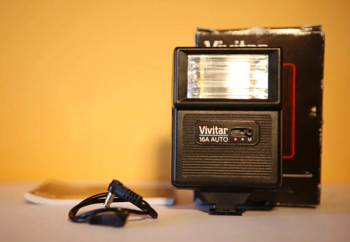 Vivitar 16A Auto