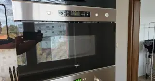 Mikrovlnku Whirlpool AMW 491/IX