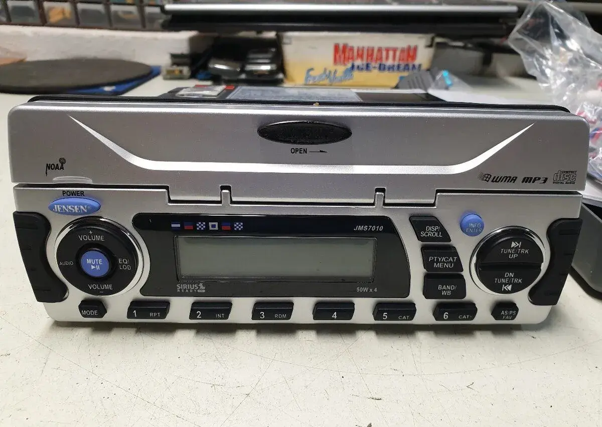 Waterprof Marine Radio