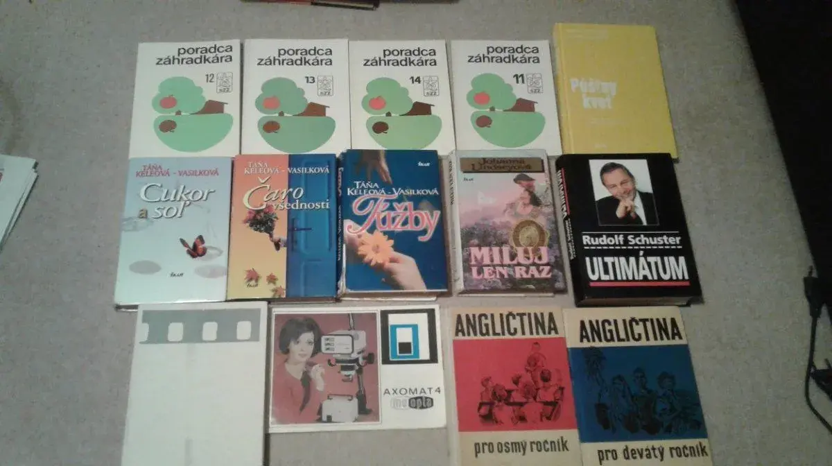 AKTUALIZOVANE : Detské A INE zaujímavé knihy 54,CD,DVD