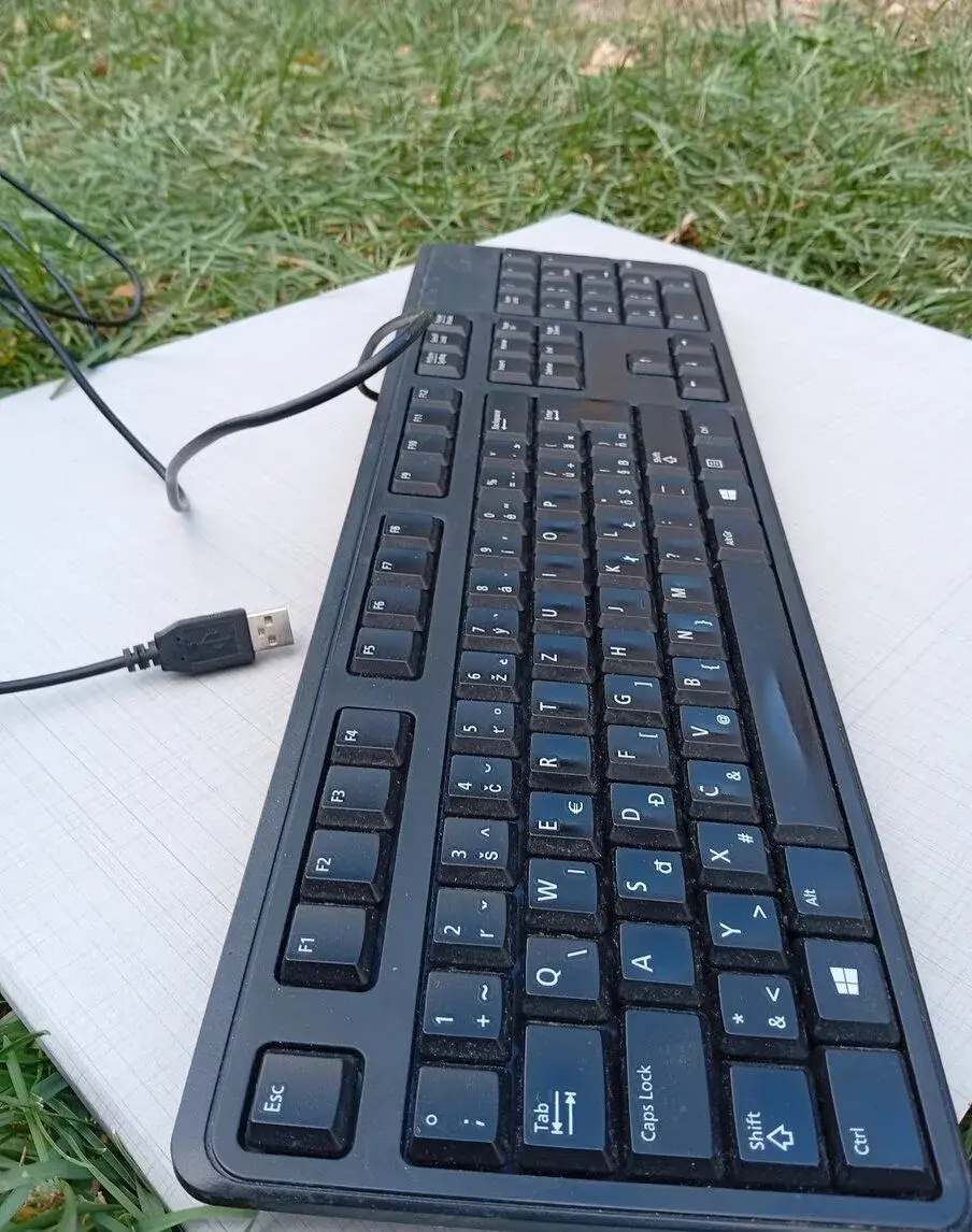 Káblová USB klávesnica Dell KB212-B (SK rozloženie)