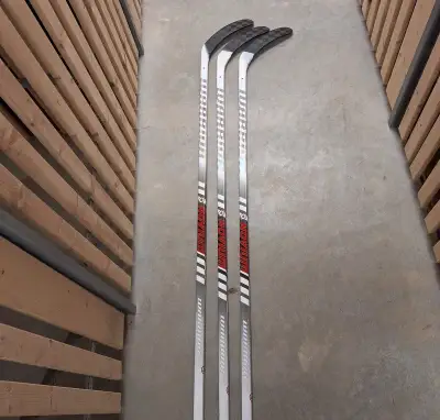 Hokejky Warrior a CCM
