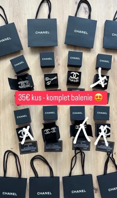 chanel brošne-náušnice