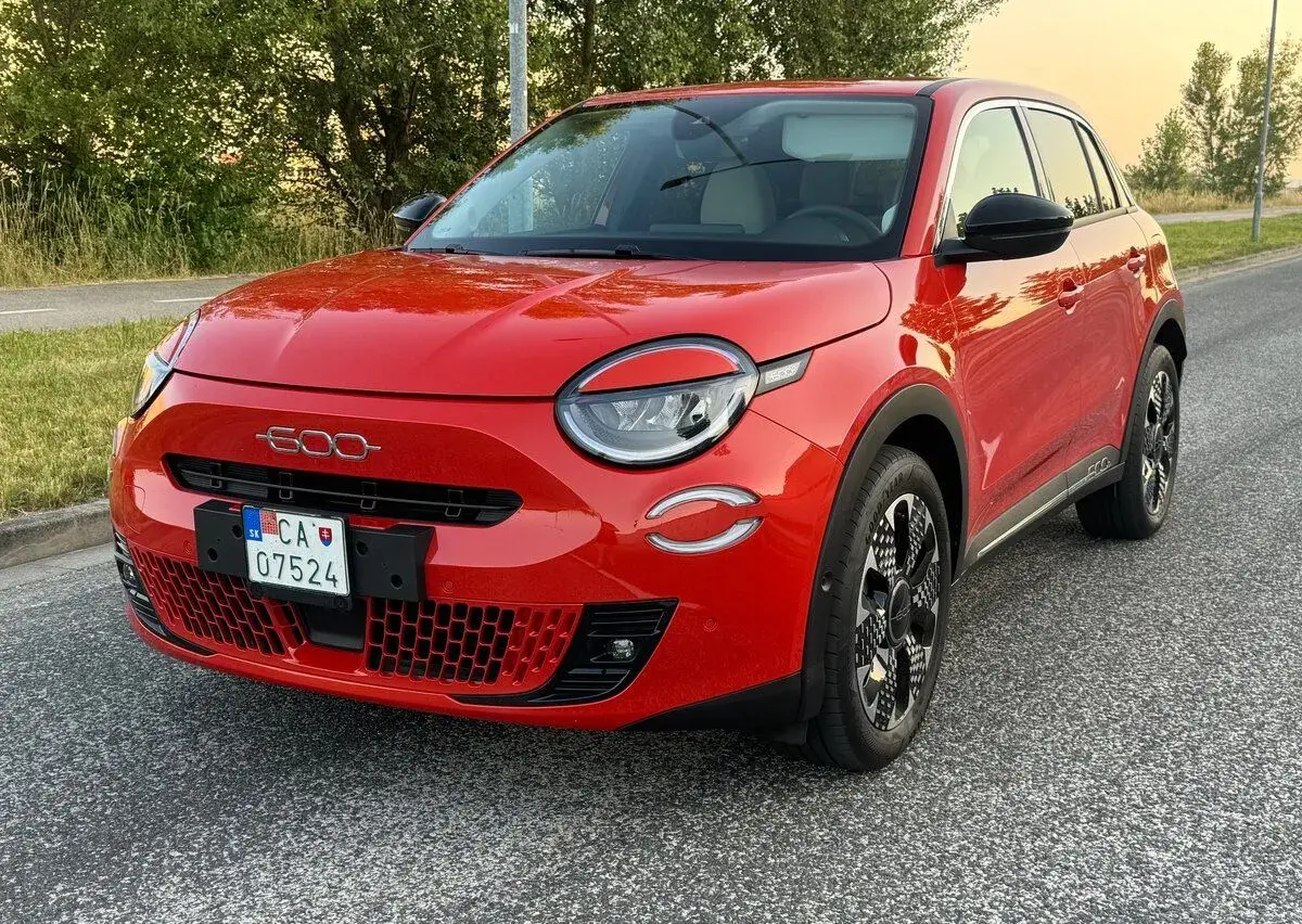 Fiat 600e – 2024, 17 000 km