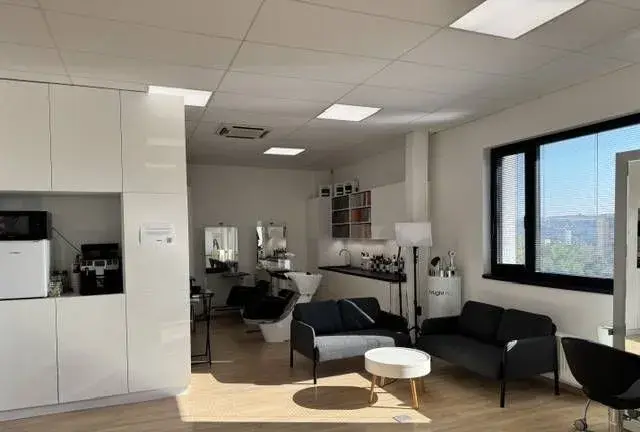 RealityKolesár prenajíma priestor 55 m2, Dunajská pri SPP, K