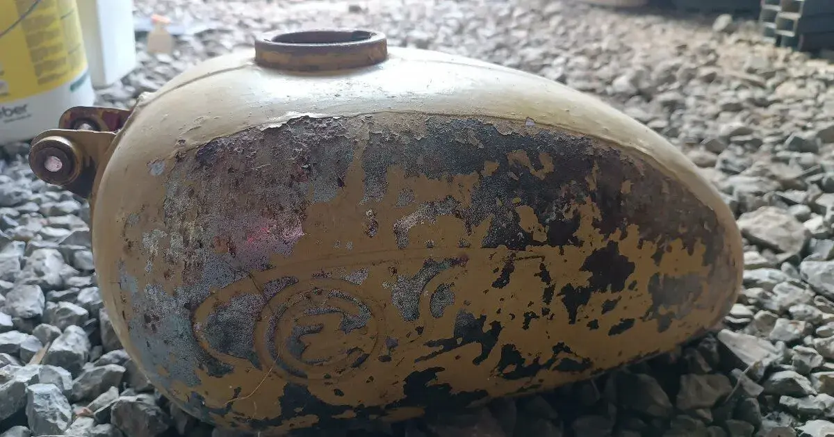 Nadrz na moto veteran cz