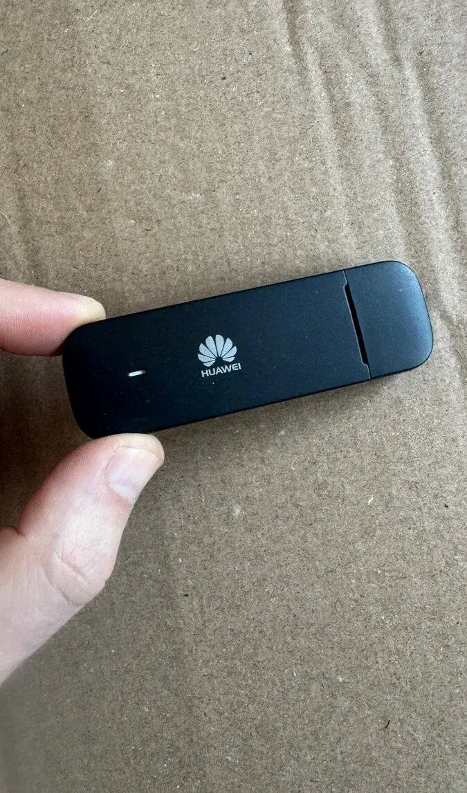 Huawei E3372 LTE USB modem – Mobile Broadband