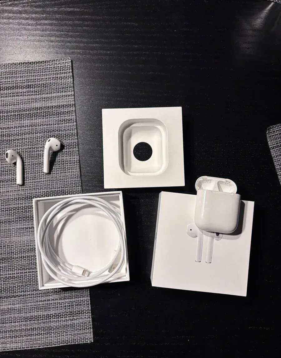 Apple airpody 2