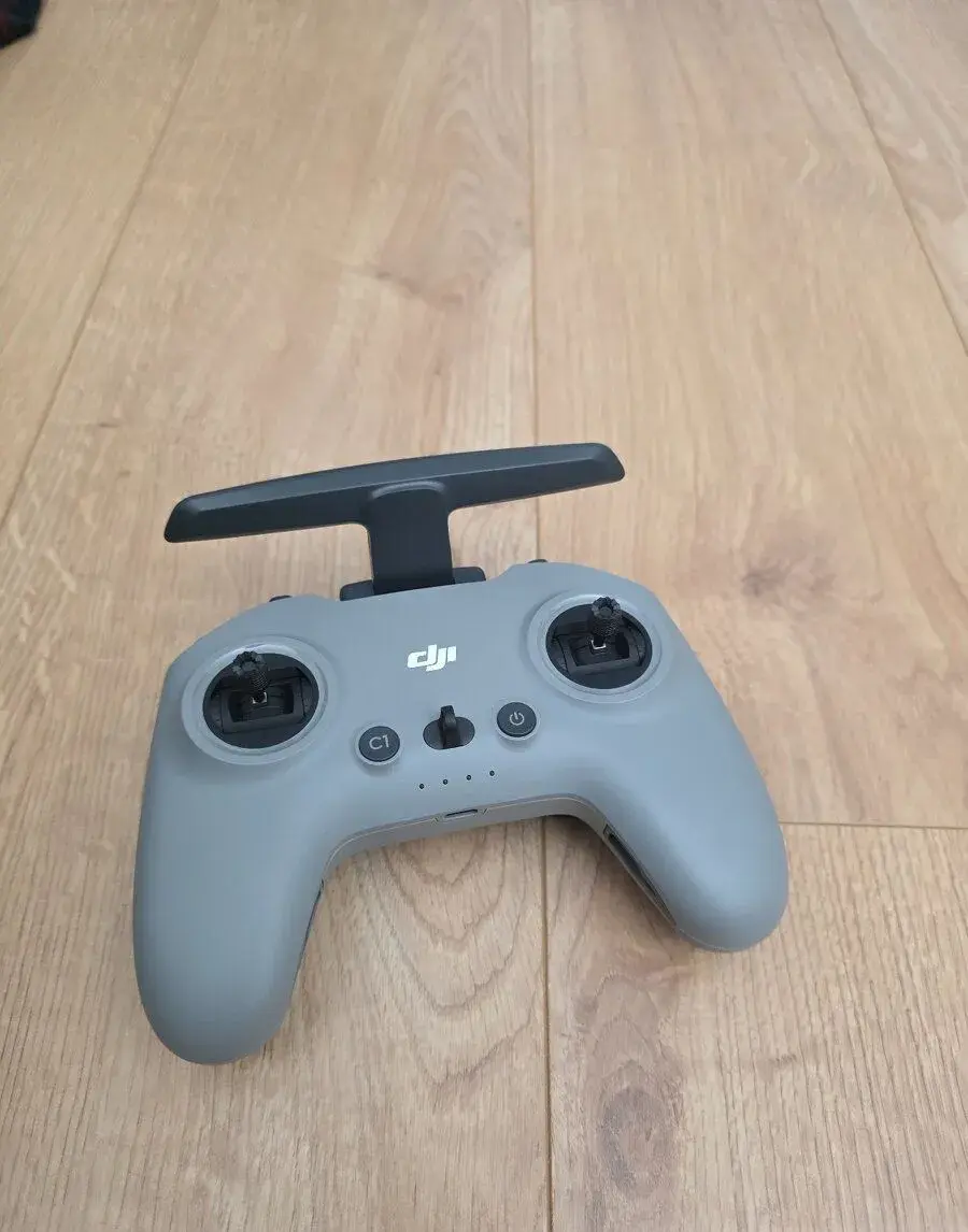 DJI FPV Remote Controller 2 – nový
