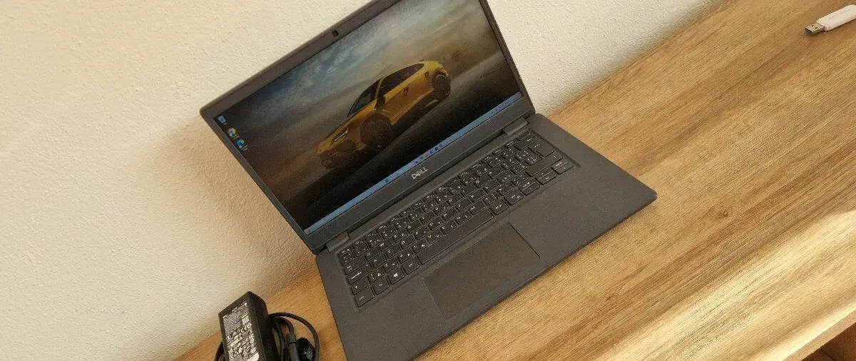 TT SK/ENG Zaruka 10th Core i5 16GB RAM 512GB NVMe SSD Notebo