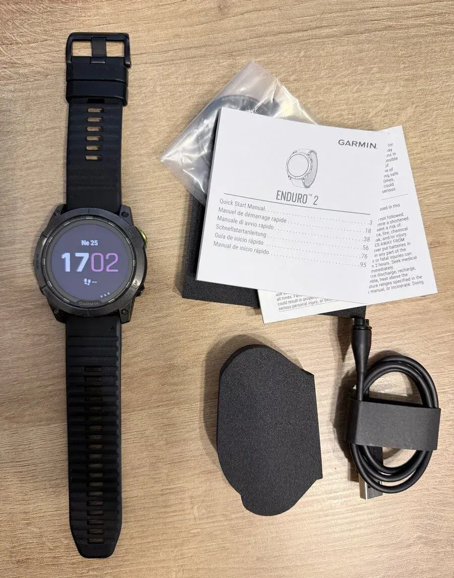 Garmin Enduro 2 Sapphire Solar – stav