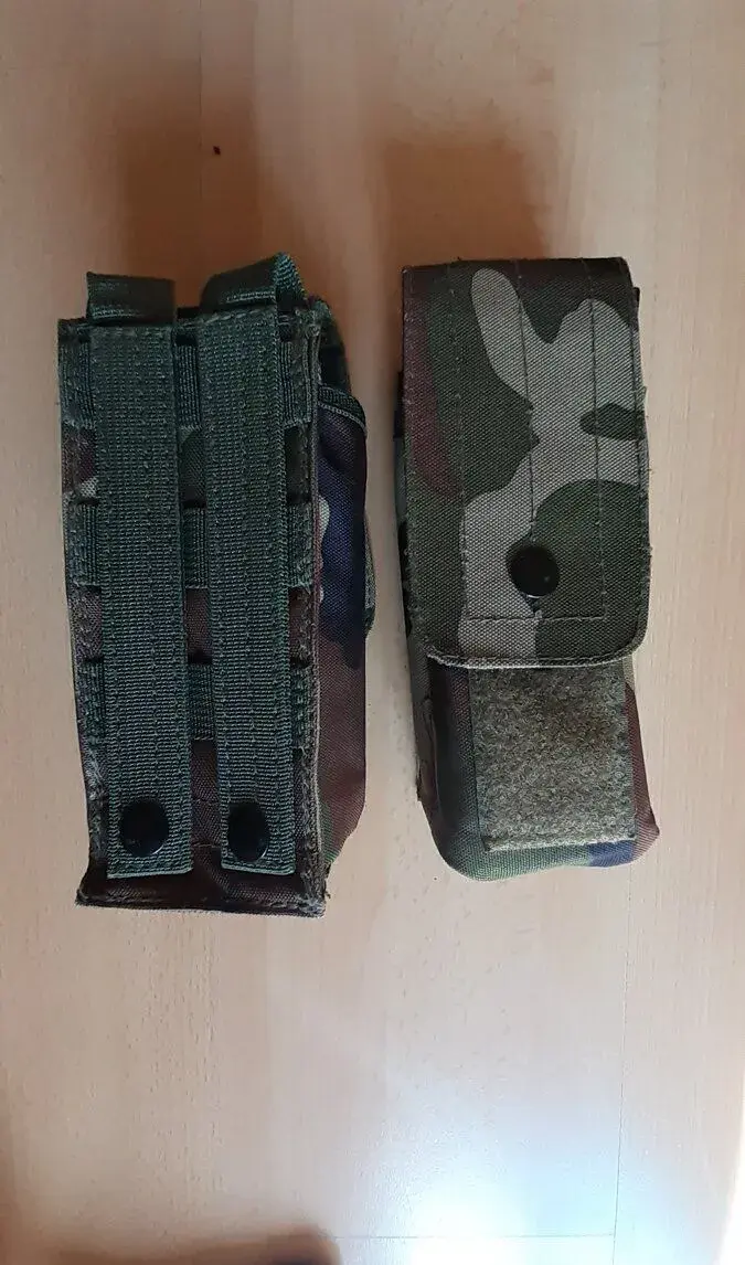 SUMKA NA ZÁSOBNÍKY M4 / M16, MOLLE