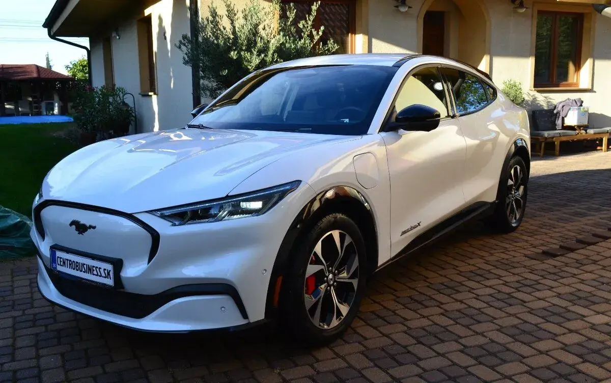 Ford Mustang – 2022, 135 249 km