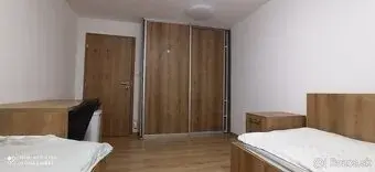 Samostatna izba v Trnave, pre 1 osobu 290€