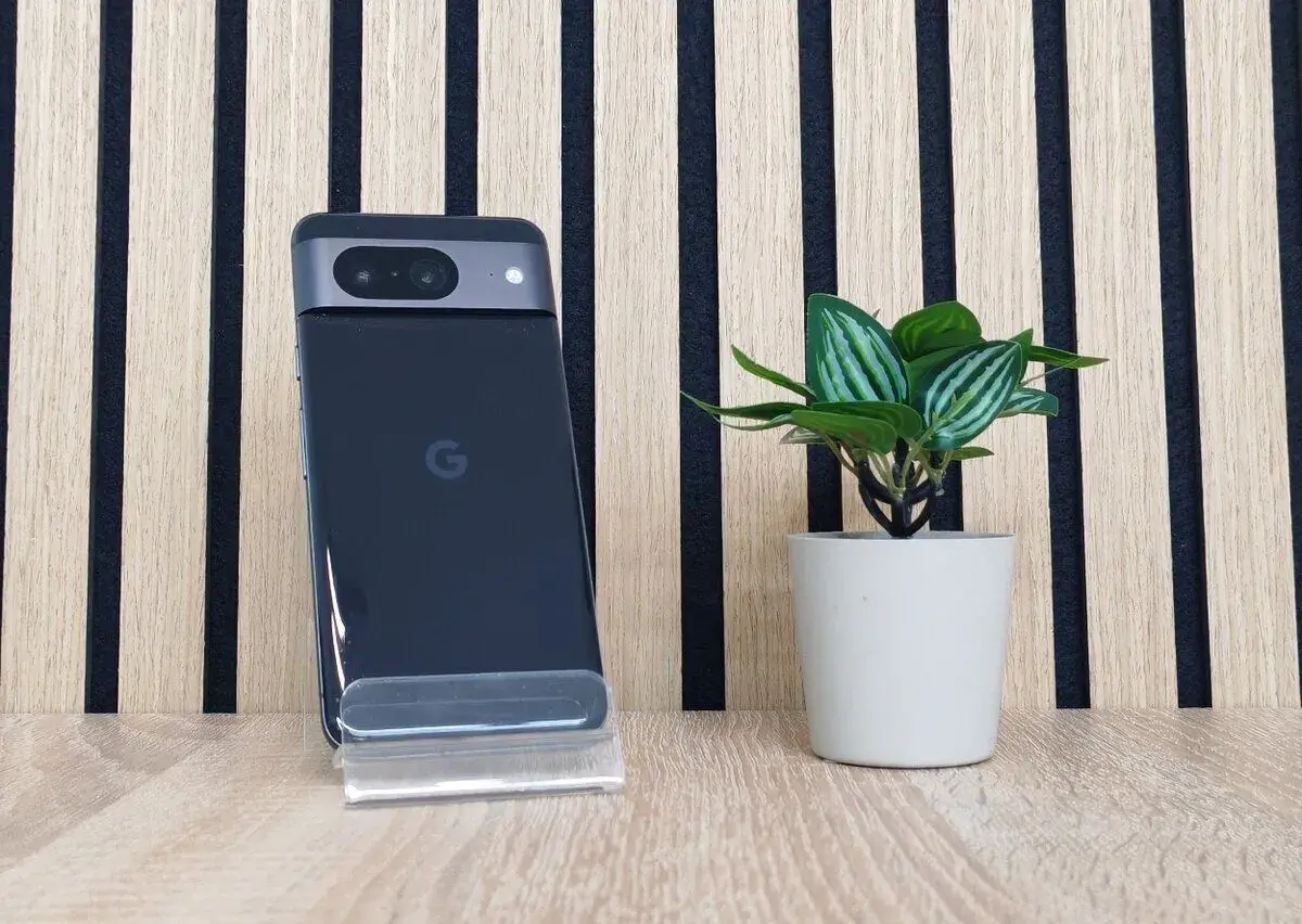 Google Pixel 8 256GB | VEĽMI ZACHOVALÝ STAV | ZÁRUKA 12 MESI