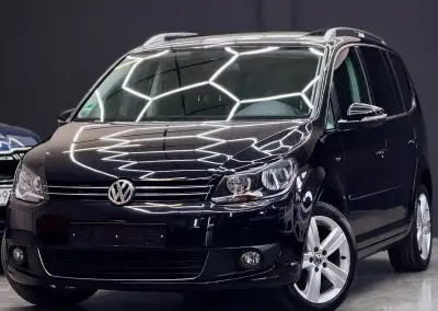 Volkswagen Touran – 2014, 183 000 km