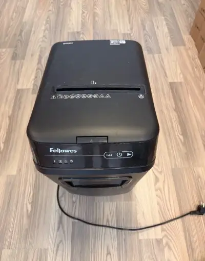 Skartovačka FELLOWES AutoMax 200 M