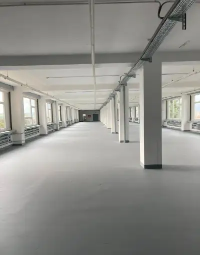 Prenájom PRIESTRANNÁ VÝROBNÁ HALA A SKLADOVÉ PRIESTORY