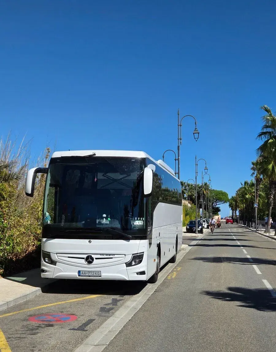 Mercedes-Benz tourismo – 2024, 155 000 km