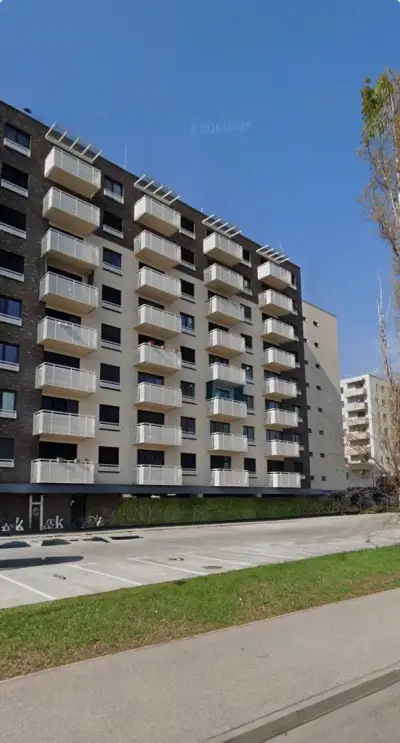Prenájom vonkajšieho parkovacieho statia Galvaniho dvory