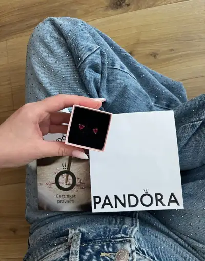 Pandora naušnice