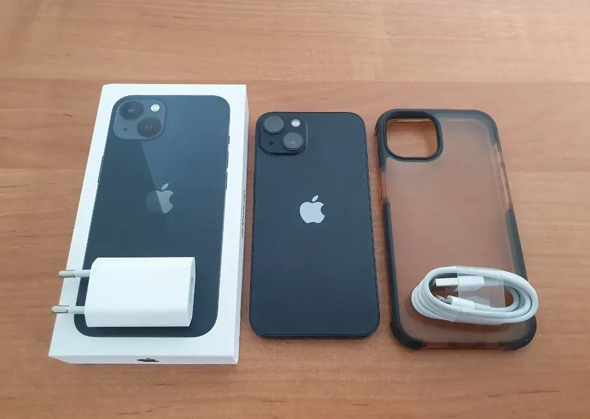 Apple iPhone 13 256GB 100% Zdravie baterky