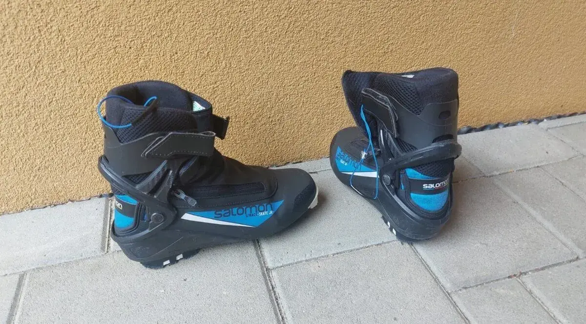 Juniorské bežkárske topánky, veľkosť 25,5 cm