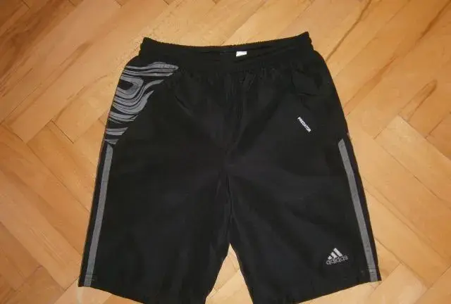 Kraťasy ADIDAS veľ. 140
