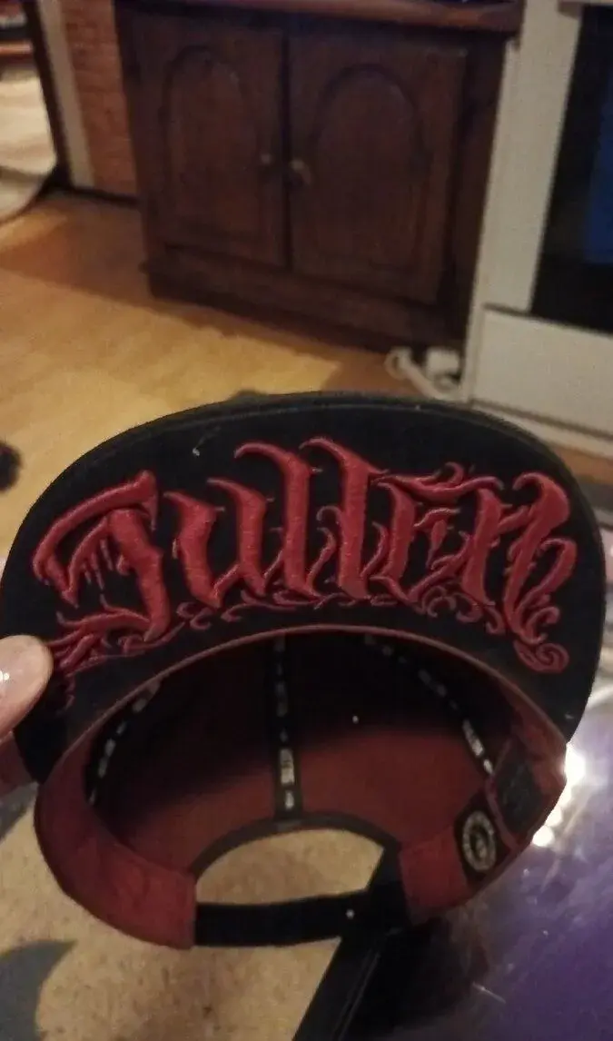 Sullen šiltovky 2x